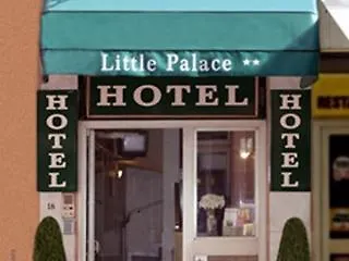 Little Palace Hotel Cannes 2*,  France