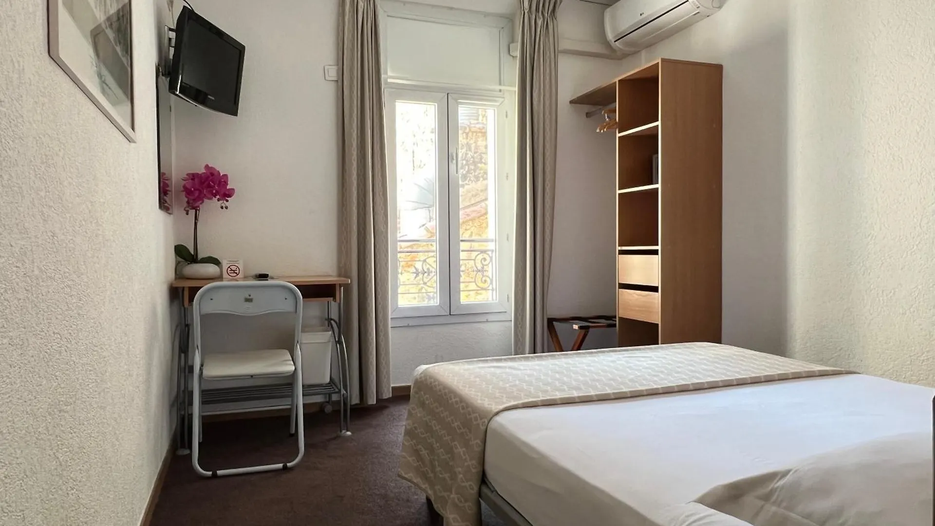 Little Palace Hotel Cannes 2*,